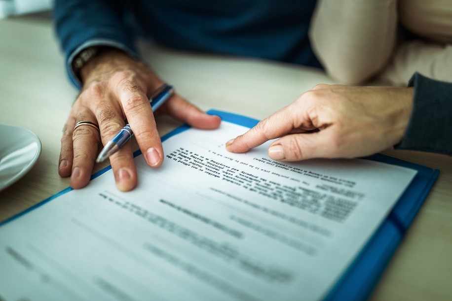 What should be in your property management contract